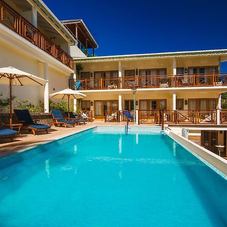 Bequia Beach Port Elizabeth Dış mekan fotoğraf