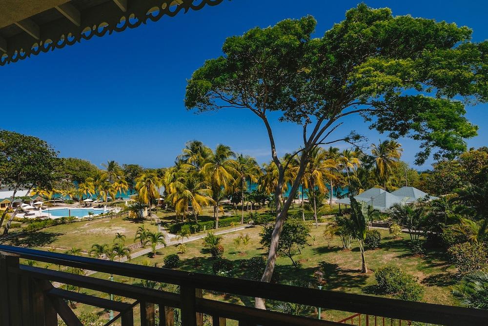 Bequia Beach Port Elizabeth Dış mekan fotoğraf