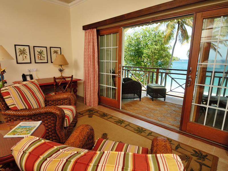 Bequia Beach Port Elizabeth Oda fotoğraf